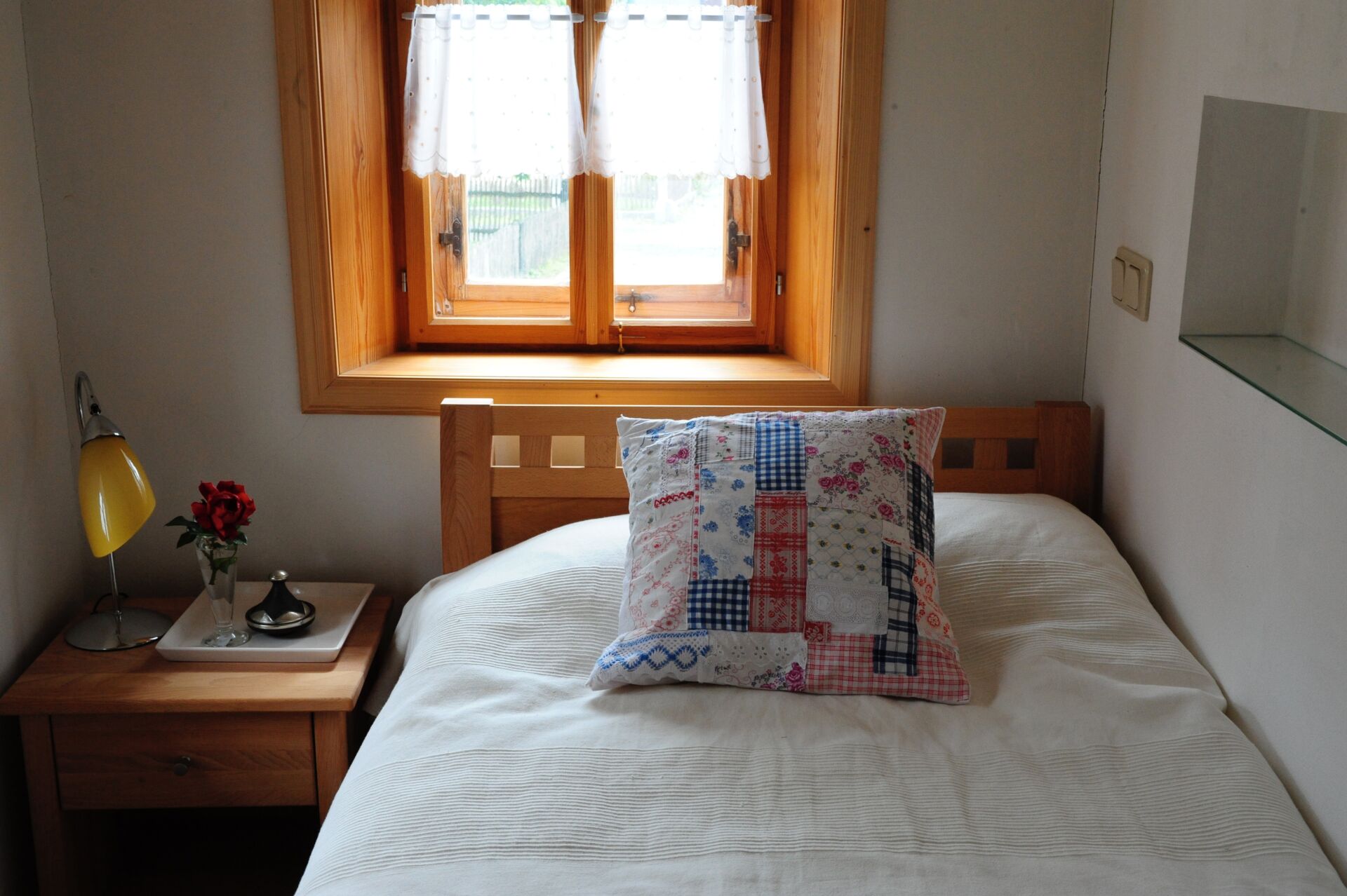 Kleines Schlafzimmer im Inselhaus Großschönau